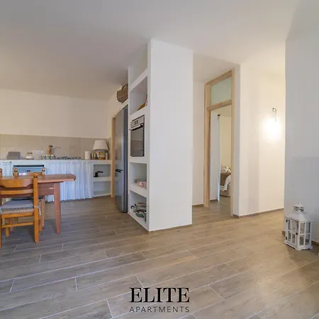 Luxury In Porto Rotondo Guest house
