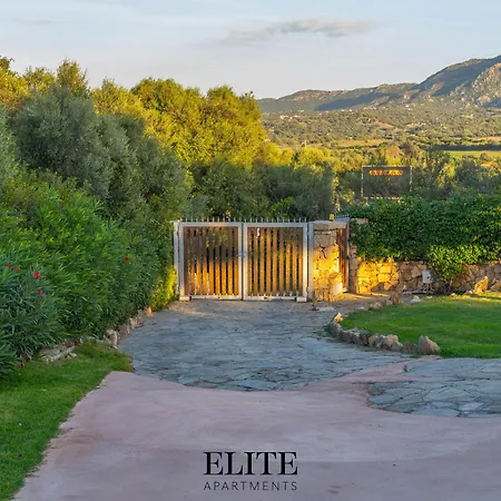 Luxury In Porto Rotondo Guest house *