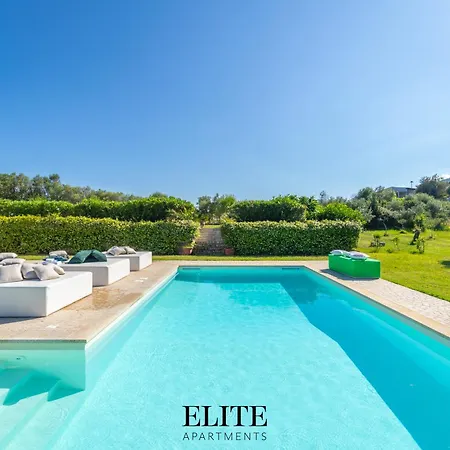 Luxury In Porto Rotondo Guest house *