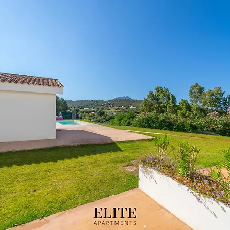 Luxury In Porto Rotondo Guest house Cugnana