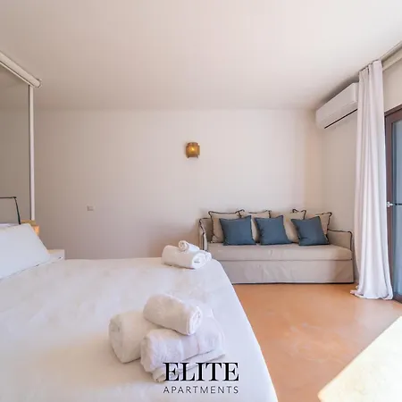 Luxury In Porto Rotondo Guest house Cugnana